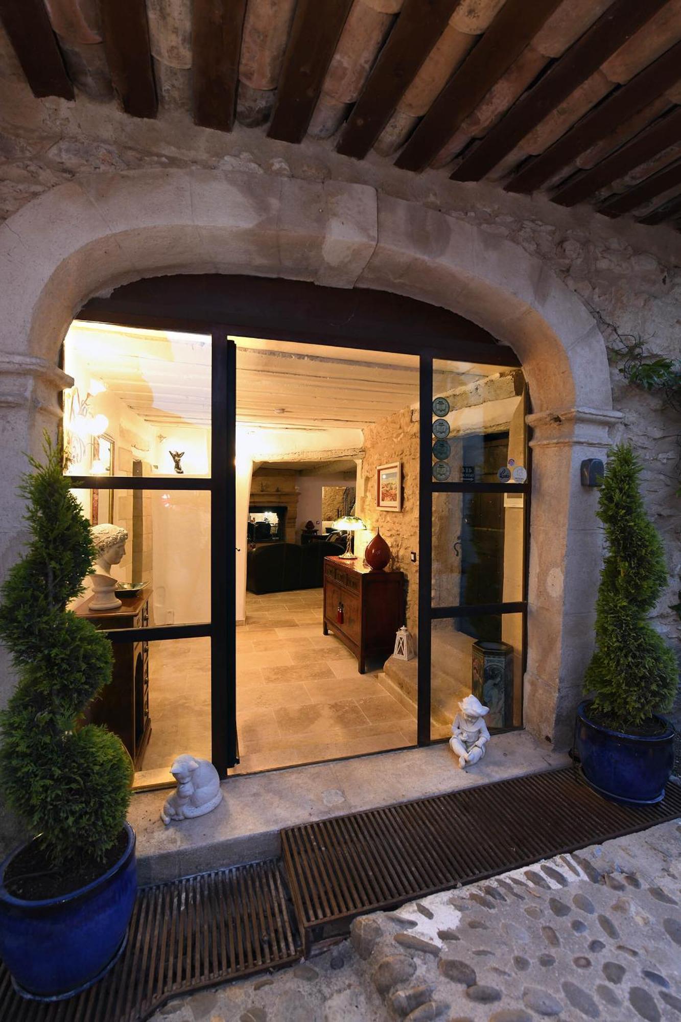 Bastide Des Demoiselles Bed & Breakfast Roussillon en Isere Eksteriør bilde