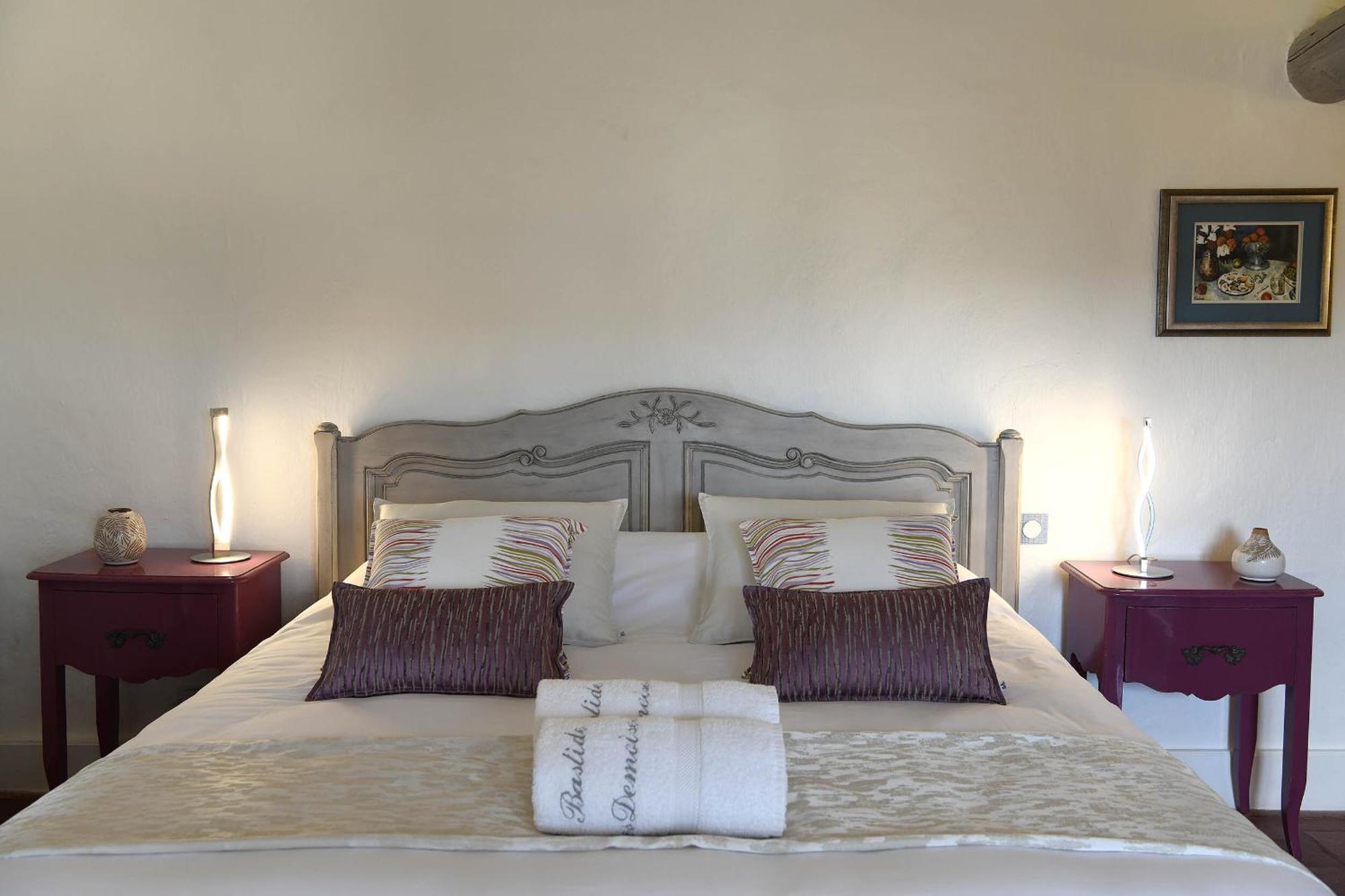 Bastide Des Demoiselles Bed & Breakfast Roussillon en Isere Eksteriør bilde